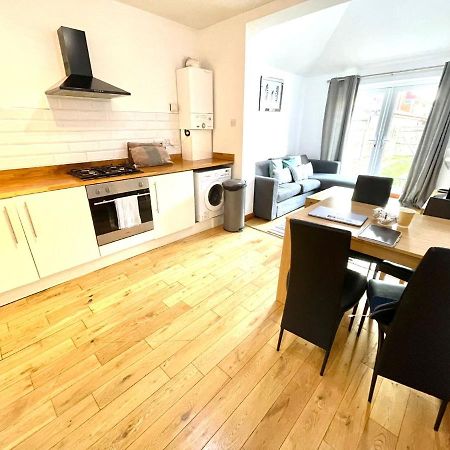 Koala & Tree - Renovated 2 Bed Apartment Ideal Location - Short Lets & Serviced Accommodation Cambridge Zewnętrze zdjęcie